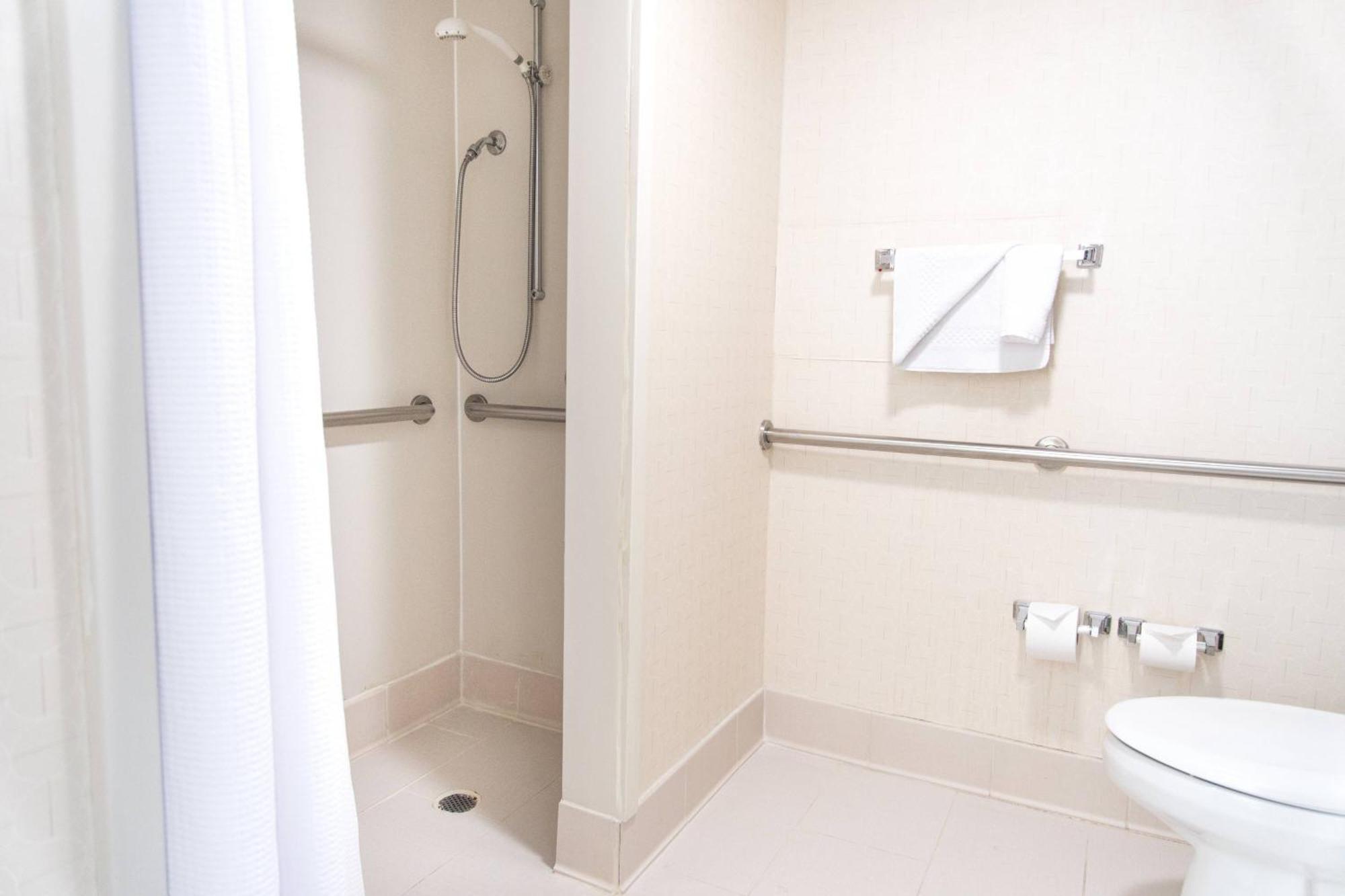 Springhill Suites By Marriott Chicago Southwest At Burr Ridge Hinsdale Dış mekan fotoğraf